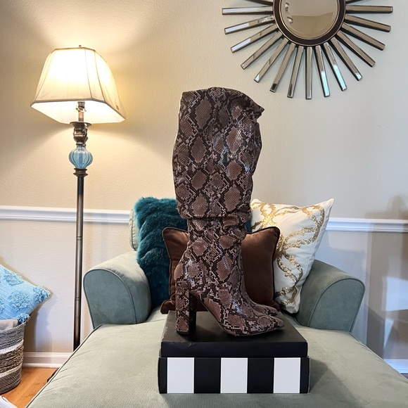 Python Print Boot - Picture 1 of 5